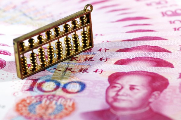 开源策略 未来五年，互联网保险总保费有望突破万亿大关