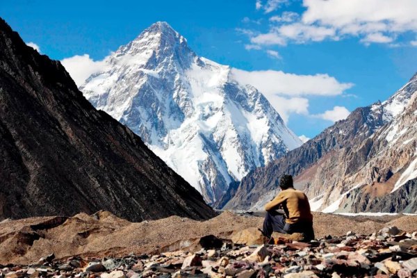 股联社 顶级登山者，命丧全球第二高峰