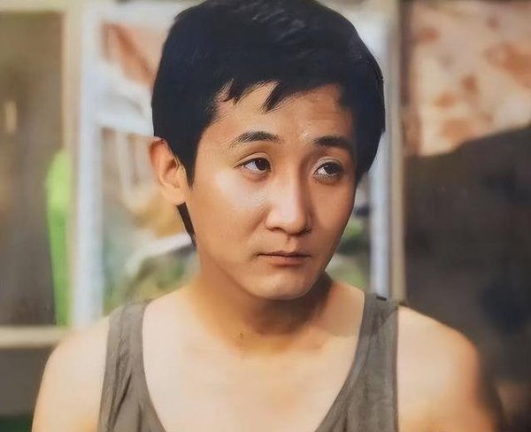 金景配资 替兄还债400万，他倾尽所有却两婚皆散，如今66岁仍单身